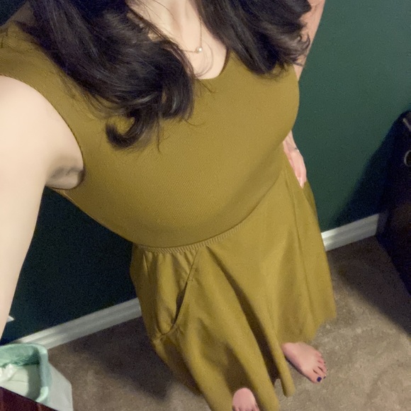 Athleta Ryder Dress - Picture 2 of 4